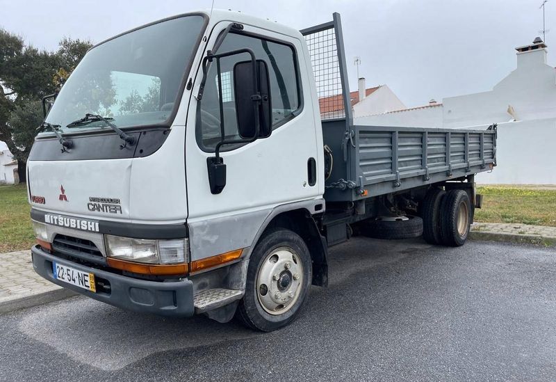 Mitsubishi Fuso canter • 1999 • 169,999 km 6