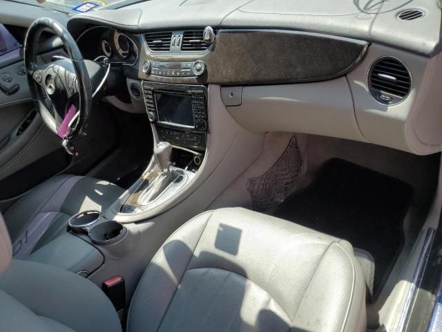 Mercedes-Benz CLS-Class • 2009 • 9 km 6