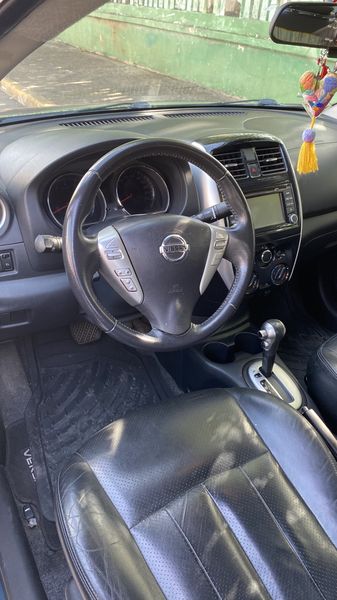 Nissan Versa sense • 2016 • 107,000 km 2