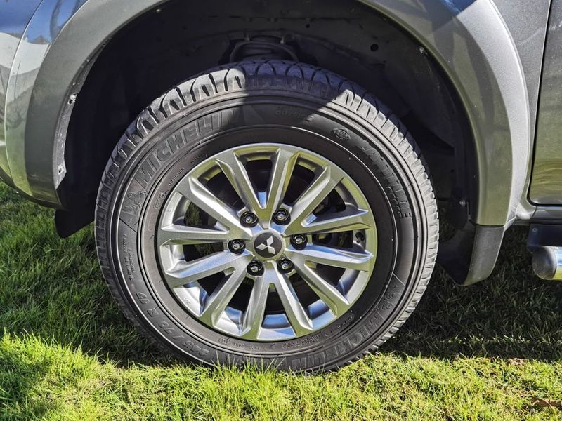 Mitsubishi L200 • 2016 • 57,000 km 5