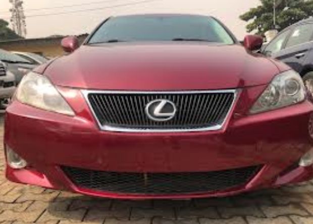 Lexus IS 250 C • 2009 • 50,000 km 2