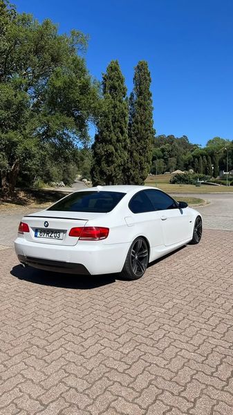 BMW 520D • 2017 • 122,000 km 2