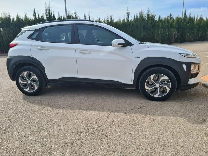 Hyundai Kona • 2020 • 17,500 km 2