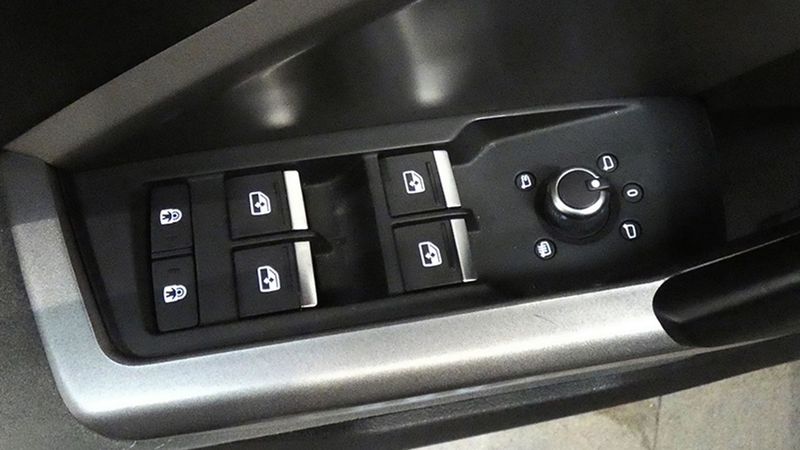 Audi Q3 • 2019 • 61,088 km 32