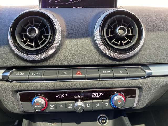 Audi A3 Sportback • 2018 • 105,000 km 8