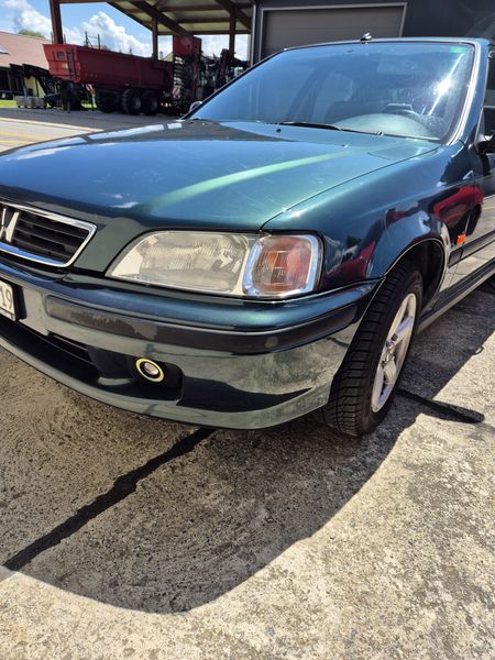 Honda Civic • 1998 • 111,000 km 5