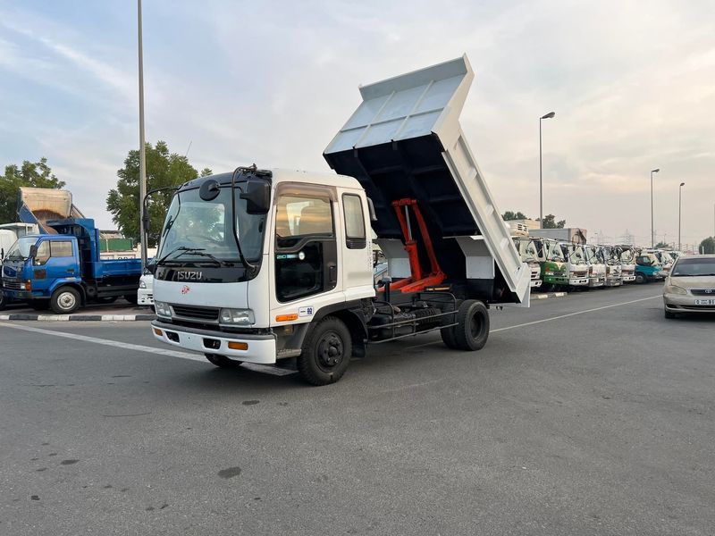 Isuzu Pickup • 2005 • 120,508 km 3