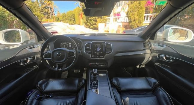 Volvo XC90 • 2018 • 155,000 km 5