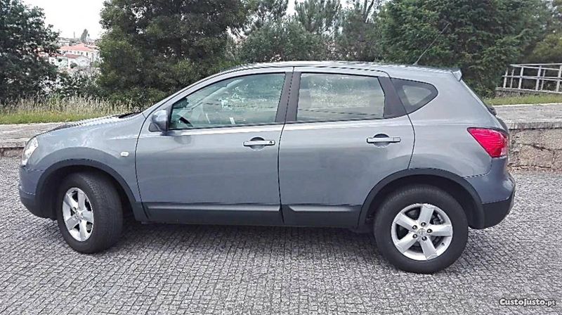 Nissan Qashqai • 2007 • 200,000 km 2