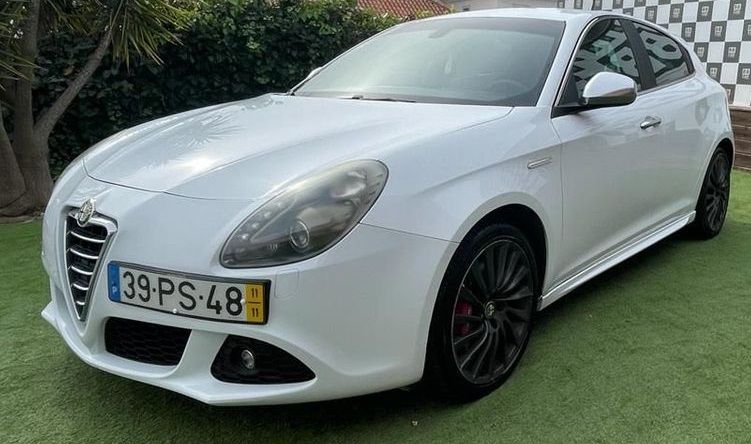 Alfa Romeo Giulietta • 2011 • 211,851 km 3