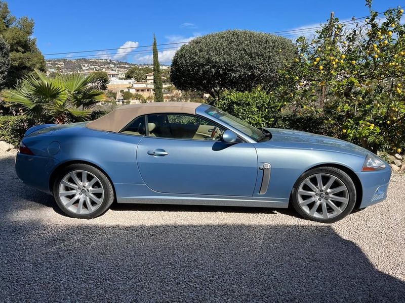 Jaguar XKR • 2007 • 124,000 km 7