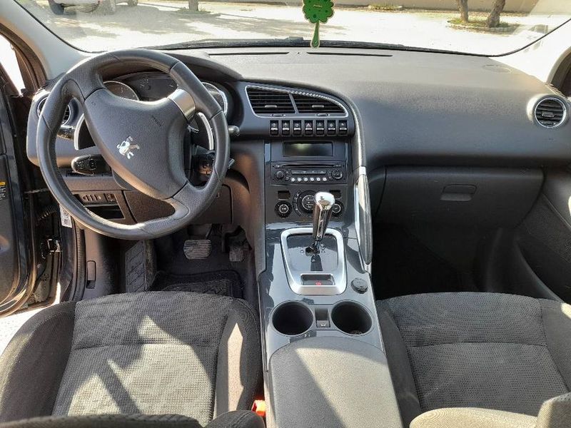 Peugeot 3008 • 2009 • 75,000 km 4