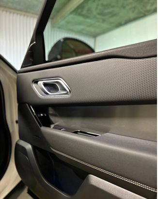 Land Rover Range Rover Velar • 2022 • 29,600 km 11