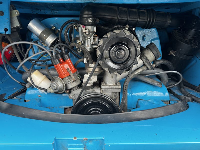 Volkswagen Vanagon • 1965 • 80,000 km 33