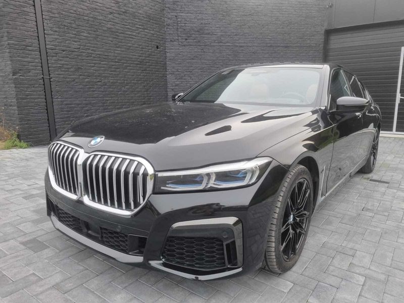 BMW 7 Series • 2020 • 112,000 km 1