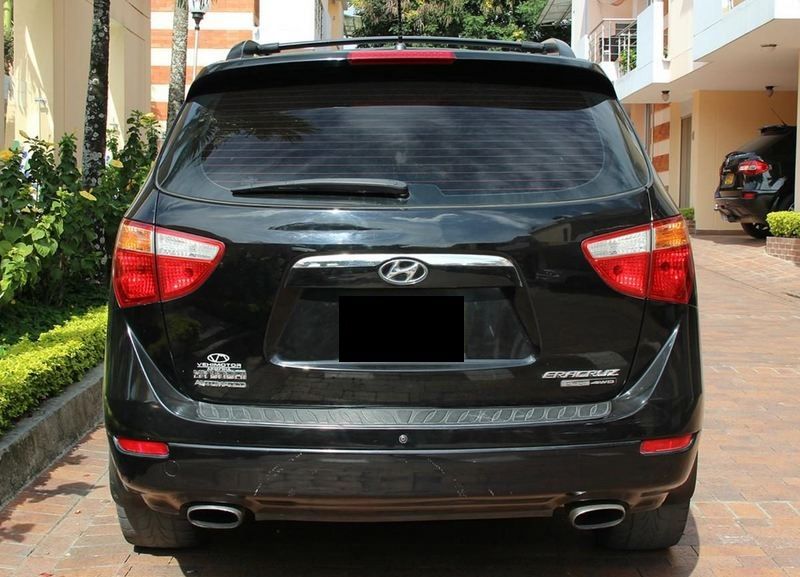 Hyundai Veracruz • 2008 • 160,000 km 4
