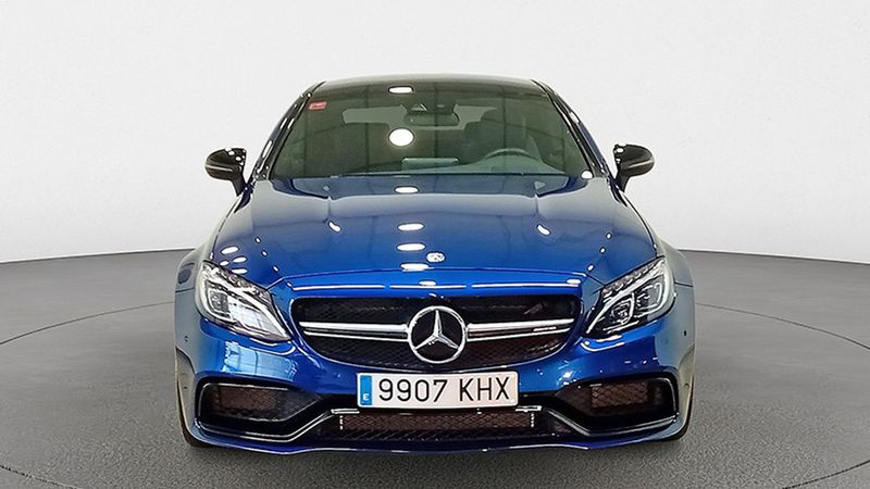 Mercedes-Benz C-Class • 2019 • 8,500 km 11