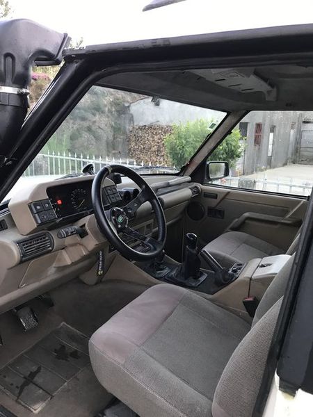 Land Rover Discovery • 1991 • 231,000 km 4