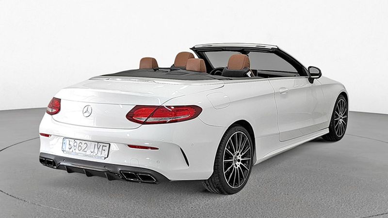 Mercedes-Benz C-Class • 2017 • 106,792 km 4