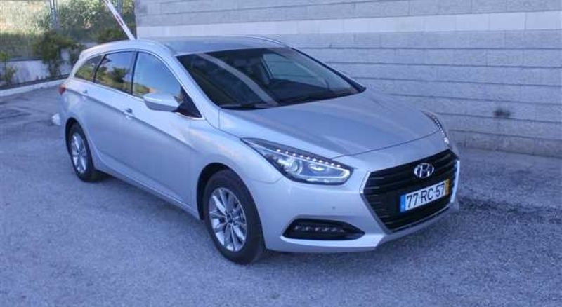 Hyundai i40 • 2016 • 2,100 km 1