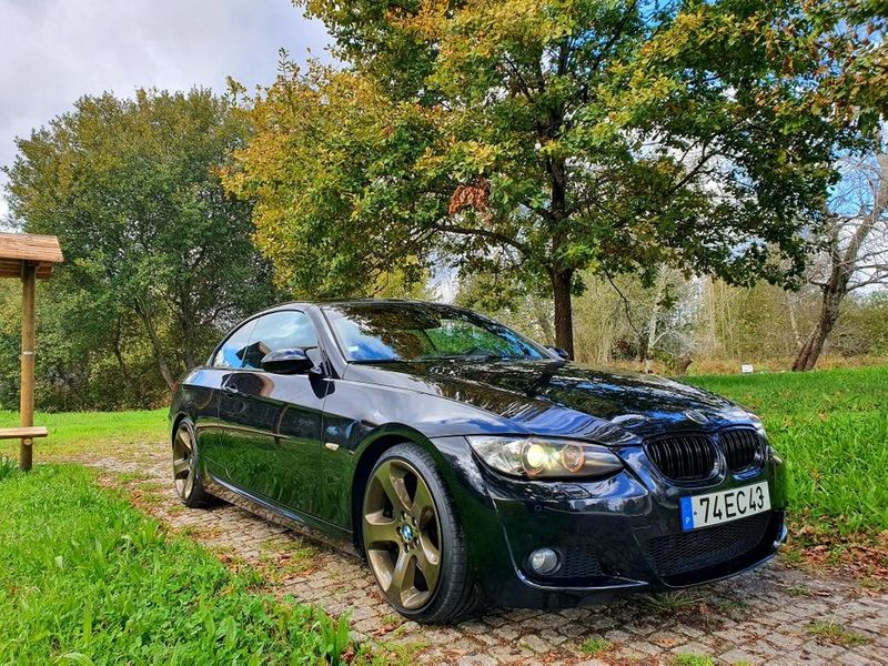 BMW 328i • 2007 • 304,000 km 1