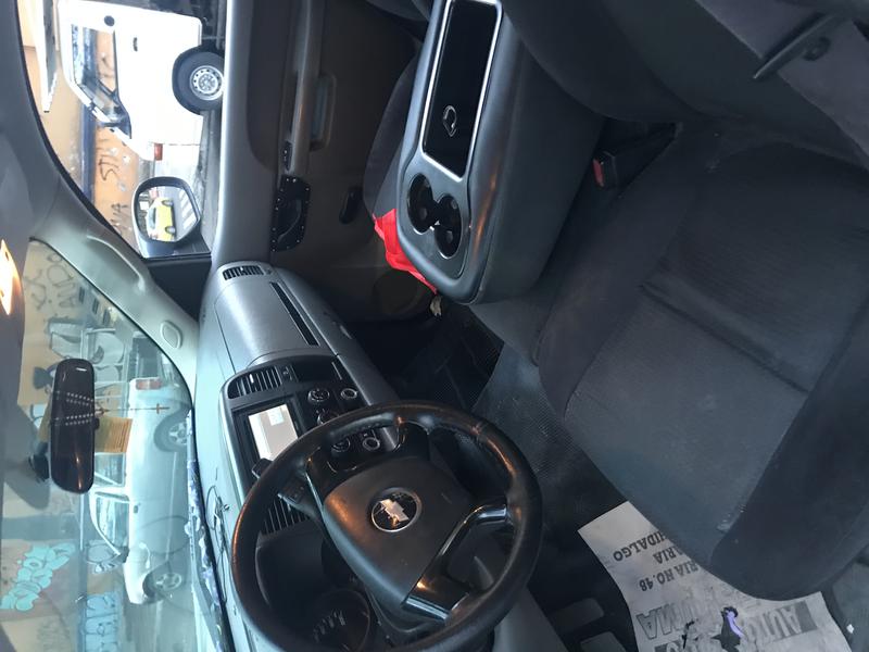 Chevrolet Silverado 2500 • 2011 • 97,778 km 3