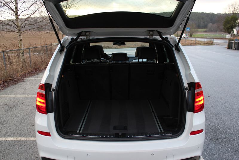 BMW X3 • 2013 • 146,652 km 4