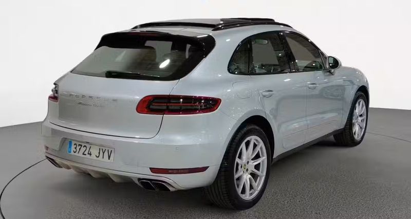 Porsche Macan • 2017 • 61,900 km 3