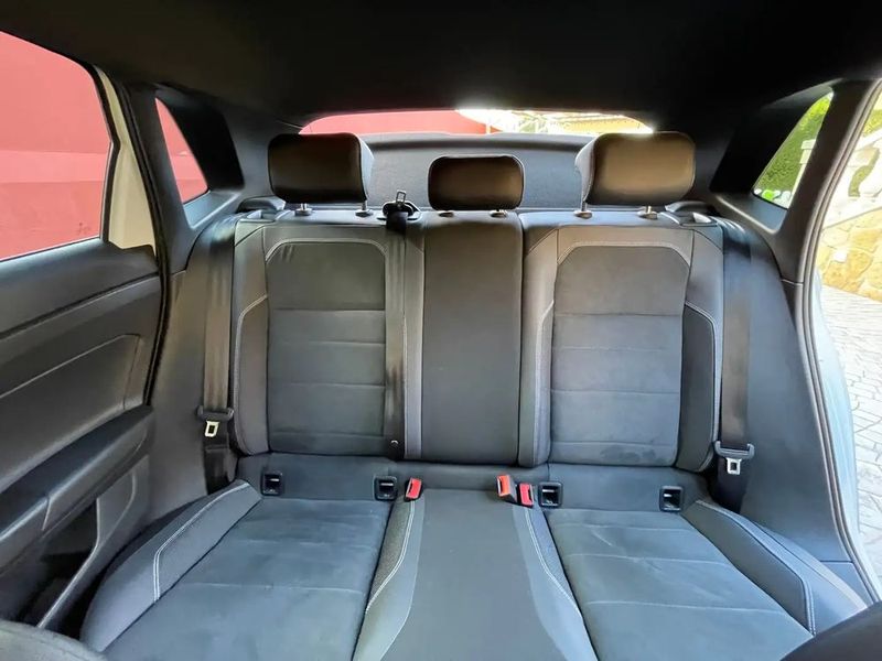 Volkswagen Polo • 2023 • 13,300 km 17