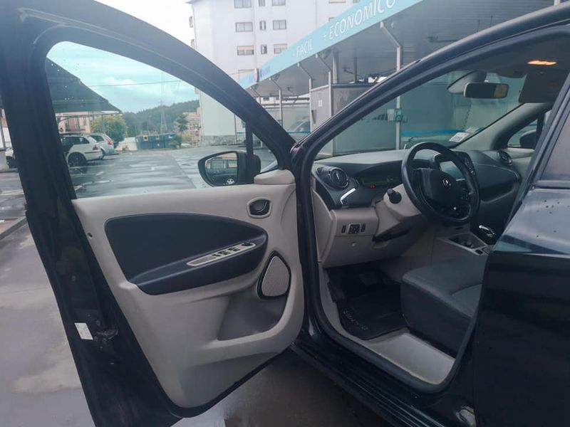 Renault Zoé • 2018 • 170,000 km 4