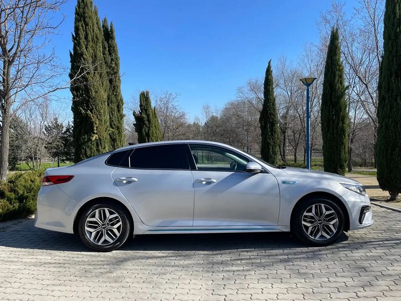 Kia Optima • 2019 • 106,000 km 5