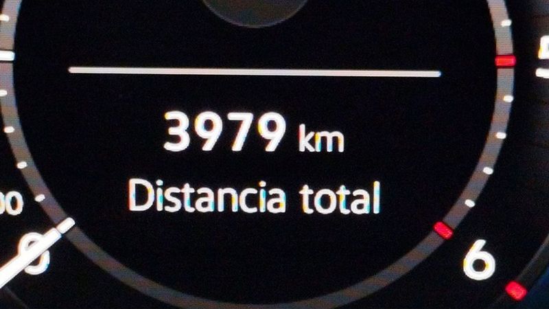 Volkswagen Multivan • 2024 • 3,979 km 7