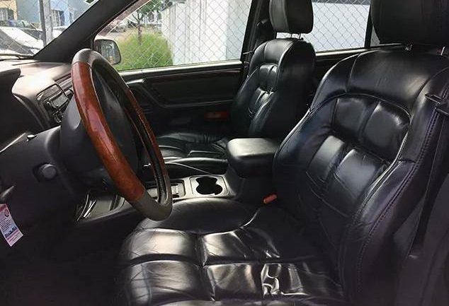 Jeep Grand Cherokee • 1999 • 249,999 km 3