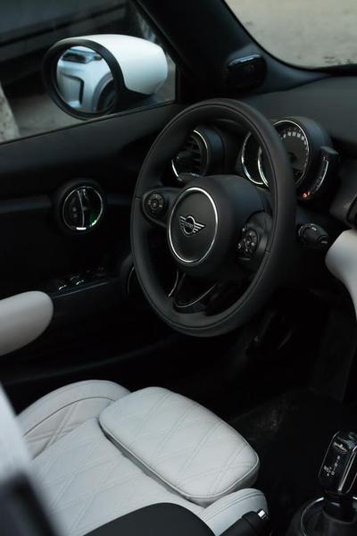 MINI Cooper Cabrio • 2021 • 250 km 5