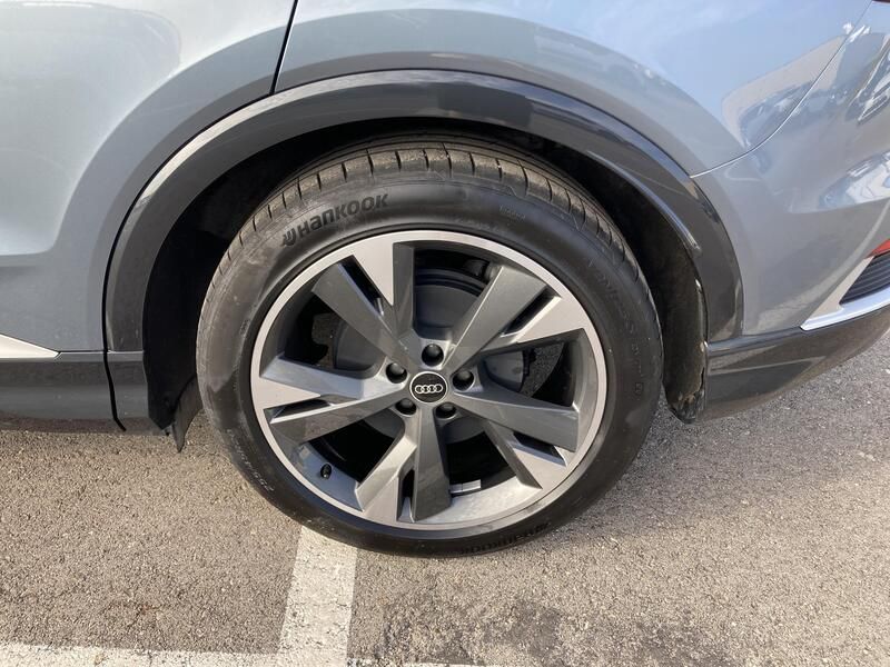 Audi Q3 • 2022 • 38,820 km 16