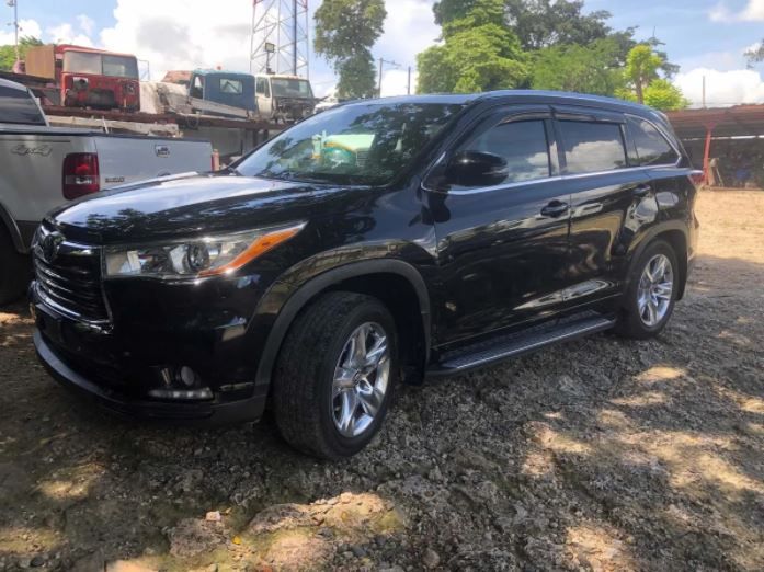 Toyota Highlander • 2017 • 70,000 km 6