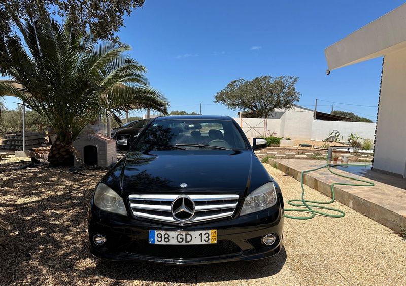 Mercedes-Benz C • 2007 • 247,203 km 3