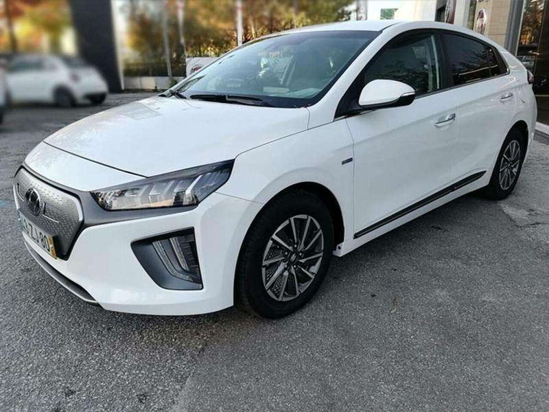 Hyundai Ioniq Hybrid • 2019 • 499 km 1