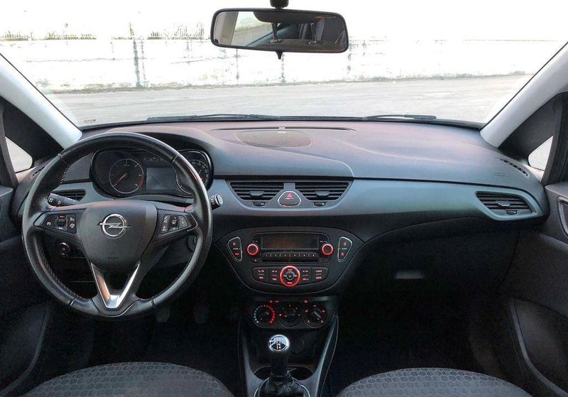 Opel Corsa • 2017 • 20,000 km 6
