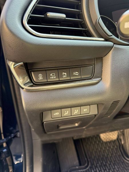 Mazda CX-30 • 2022 • 30,600 km 9