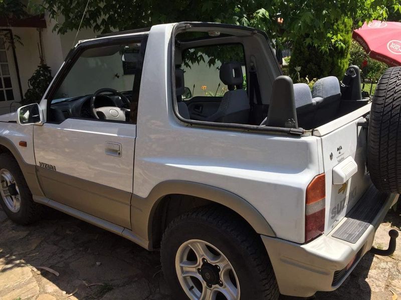 Suzuki Vitara • 1999 • 213,000 km 3