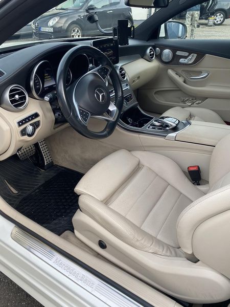 Mercedes-Benz C-Class • 2016 • 94,000 km 3