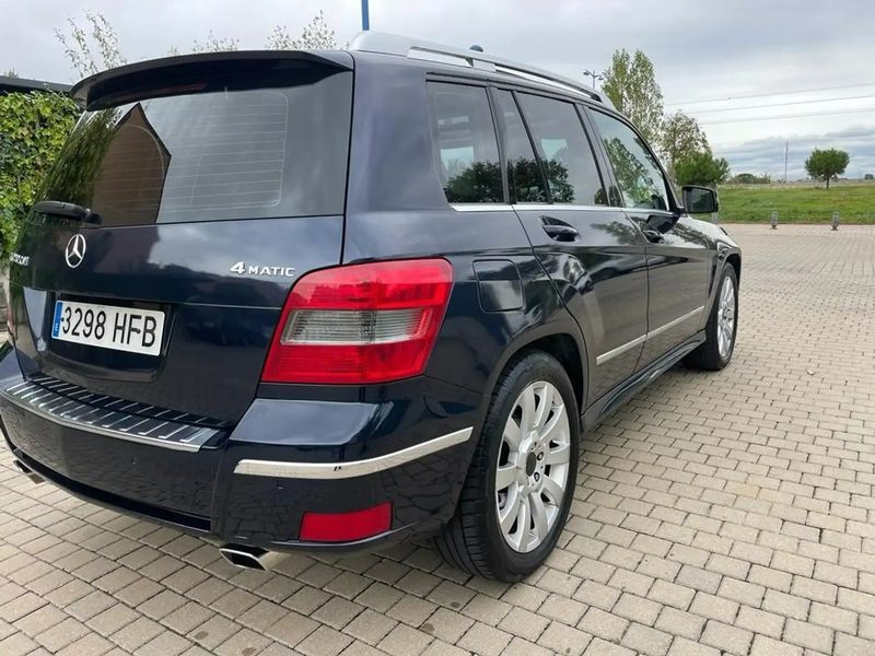 Mercedes-Benz GLK • 2011 • 140,000 km 5