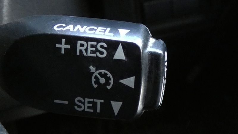 Toyota Land Cruiser • 2018 • 139,000 km 15