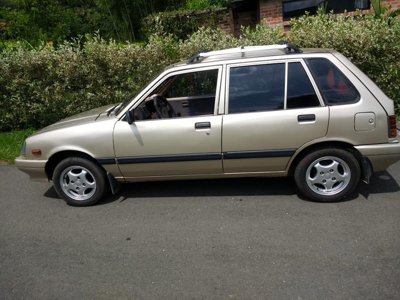 Chevrolet Spin • 2000 • 108,000 km 1