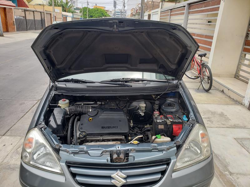 Suzuki Aerio • 2007 • 155,000 km 4