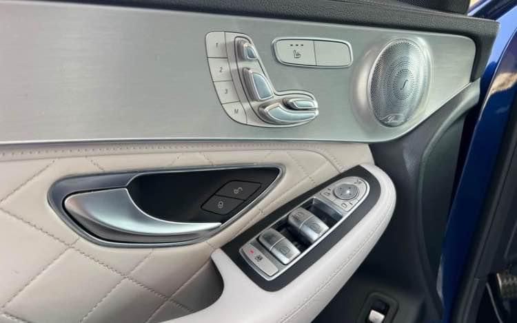 Mercedes-Benz GLC • 2016 • 118,000 km 8