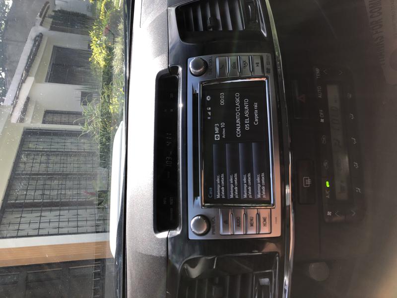 Toyota Fortuner • 2015 • 95,000 km 9