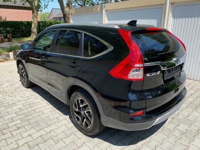 Honda CR-V • 2016 • 54,400 km 7