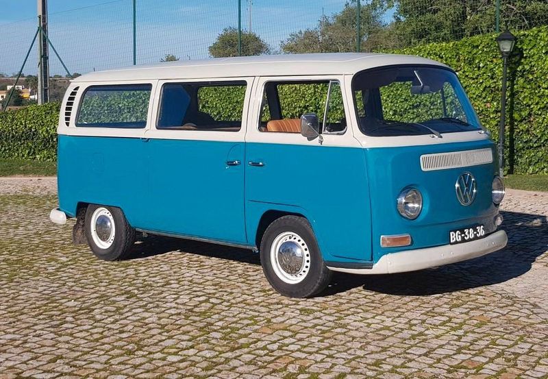 Volkswagen Amarok V6 • 1980 • 20,000 km 1